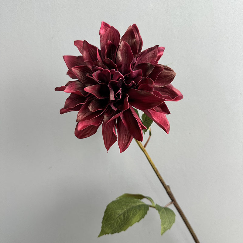 リラックスグッズ 四季彩りダリアの優雅な花束