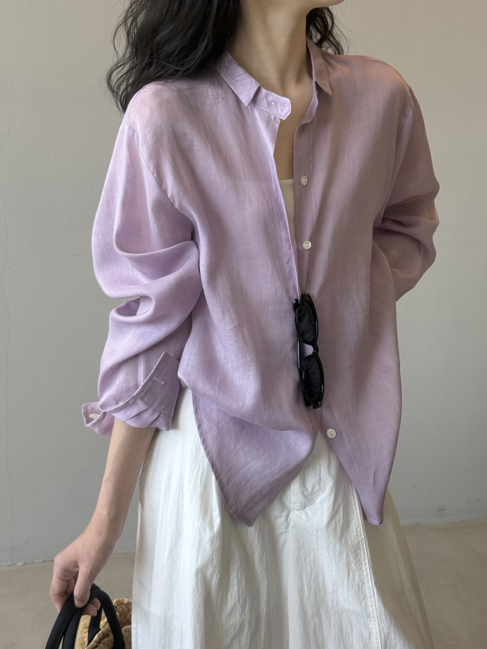 体型カバー ゆったりリネン風シャツ
