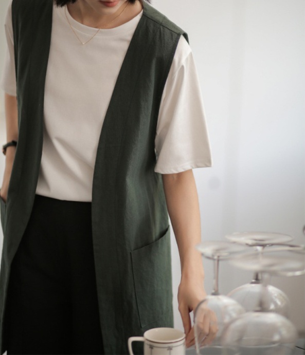 体型カバー すらりと見せる ロング丈ジレベスト