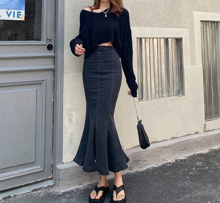 体型カバー 美シルエット 裾広がりデニムスカート
