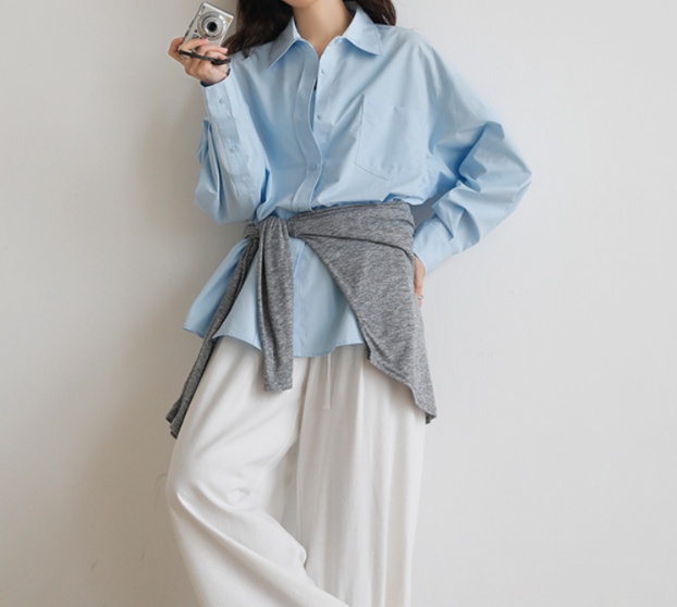 体型カバー ゆったりシルエットの上品シャツ