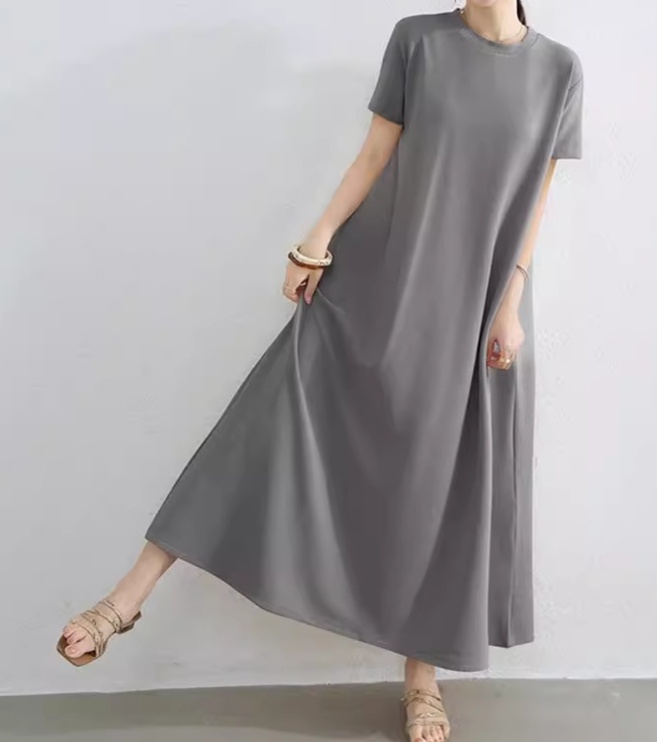 すっきりシルエット 体型カバーマキシワンピース