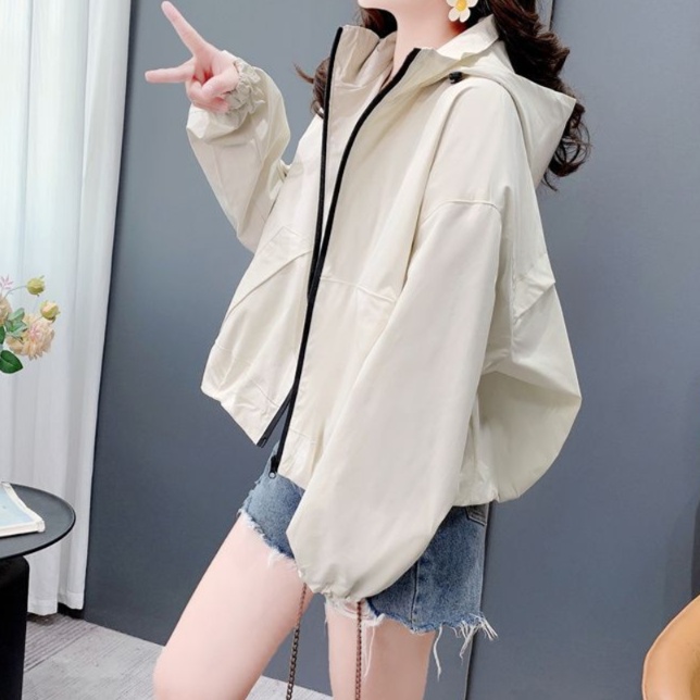 体型カバー ゆったりシルエット フード付きブルゾン