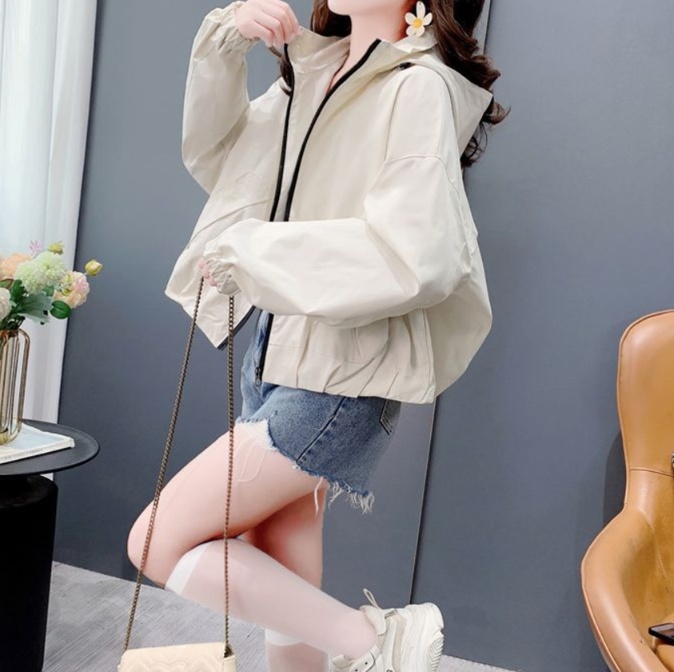 体型カバー ゆったりシルエット フード付きブルゾン