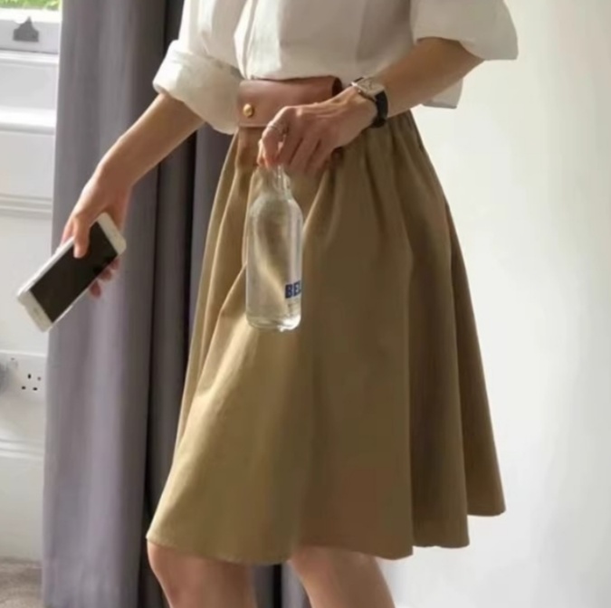 体形カバー ゆったりシルエットフレアスカート