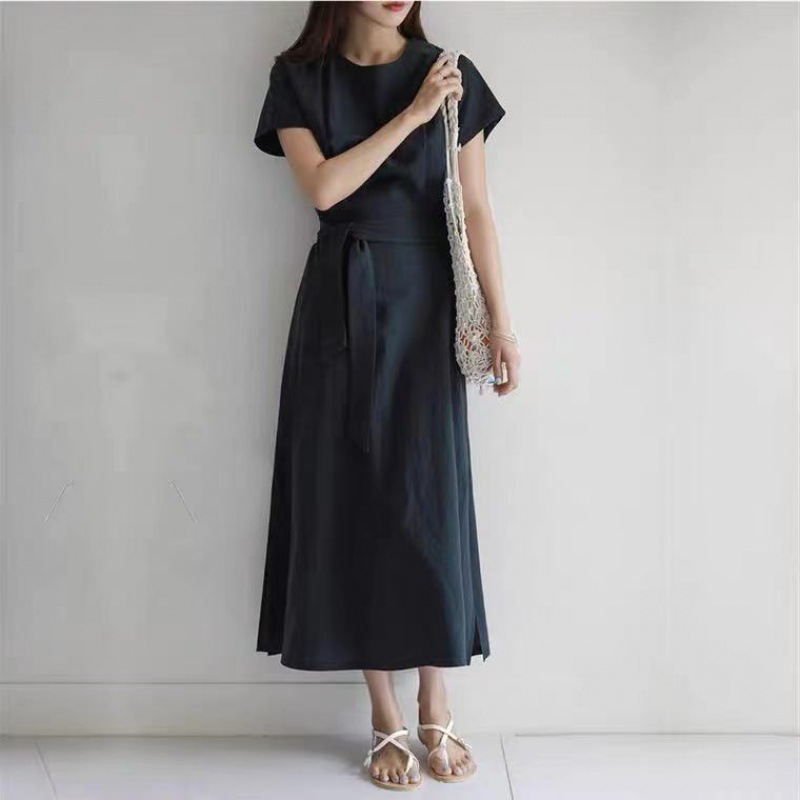 体型カバー シンプル美シルエット半袖ロングワンピース