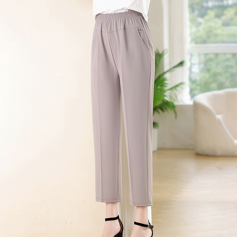 体型カバー ゆったり美脚ストレートパンツ