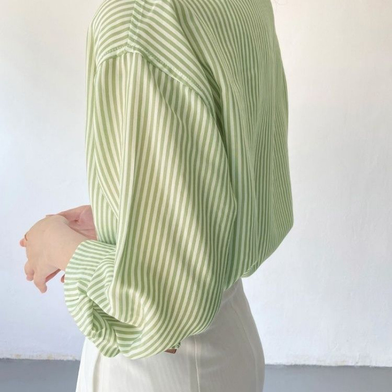 https://hot-spring-img.rorenge.com/covergrace/258f3515-5b95-4f39-8c5e-a1730f59a3d3.jpg