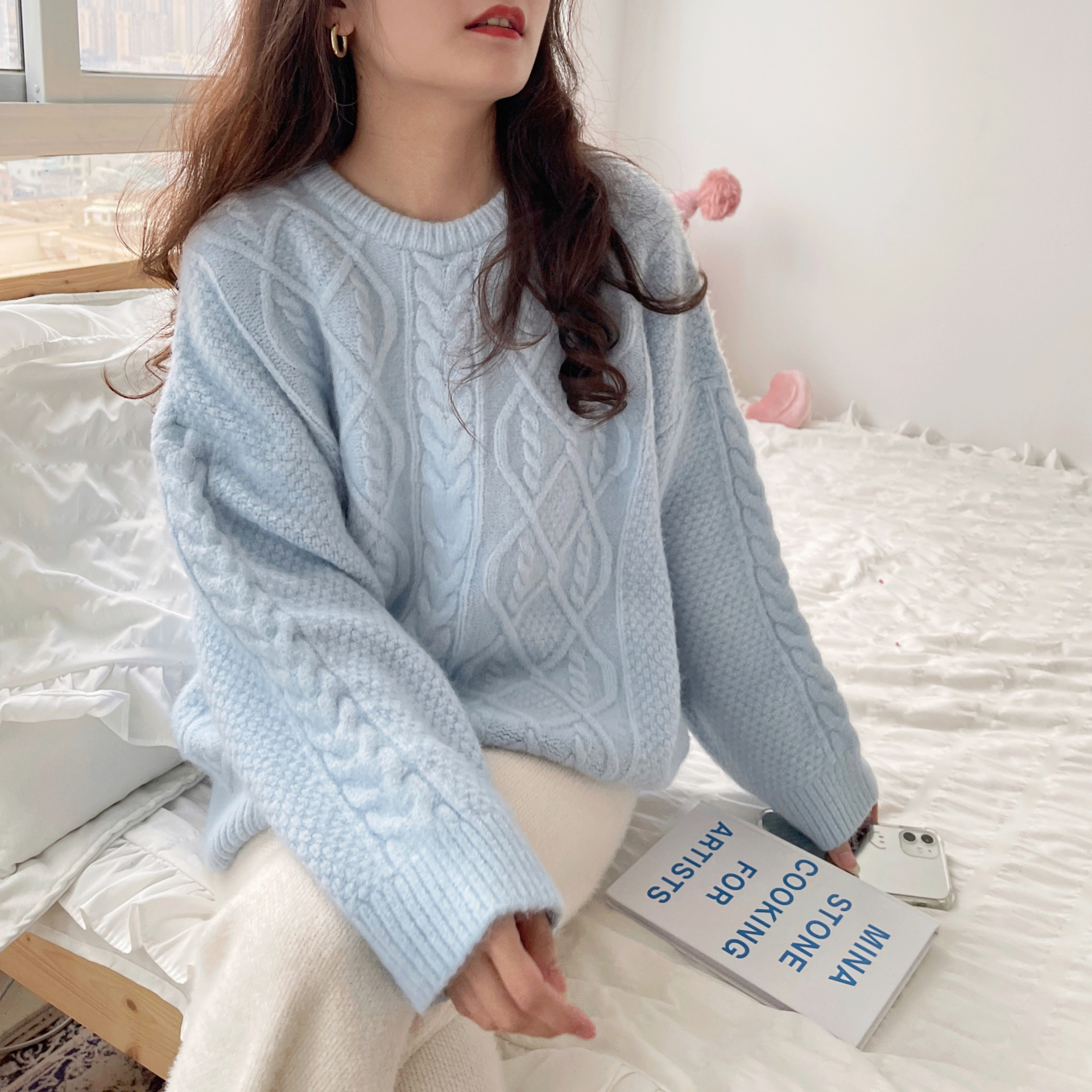 体型カバー ゆったりケーブル編みリラックスニット