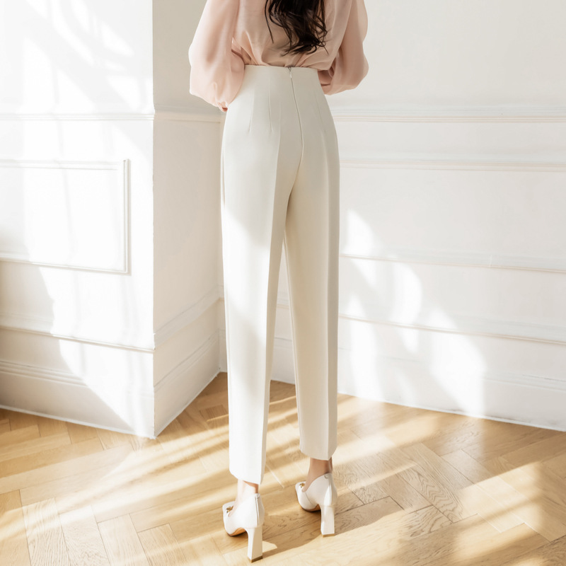 体型カバー シルエット美人の細身ストレートパンツ