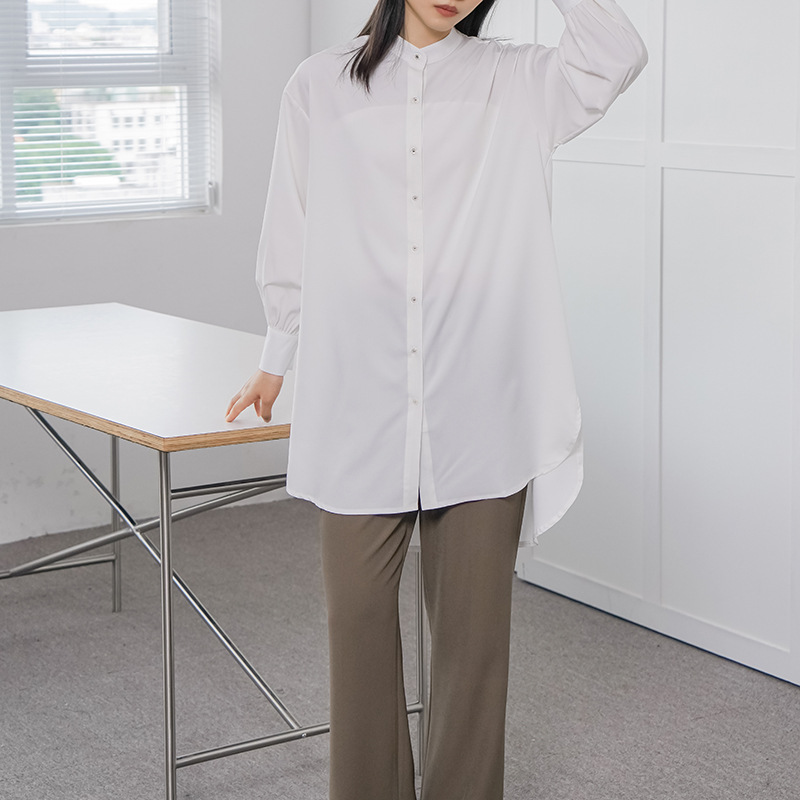 体型カバー ゆったりシルエット長めシャツ