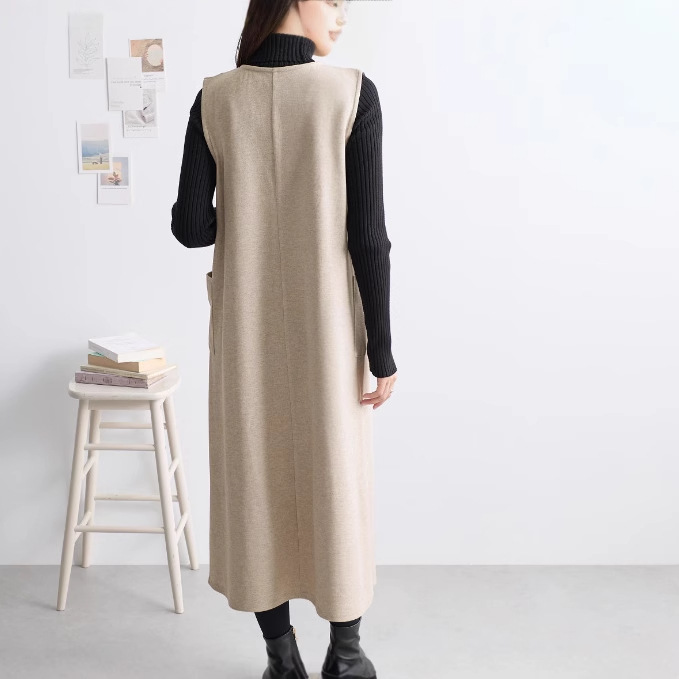 オールインワンコーデ シンプル大人のロングジャンパースカート