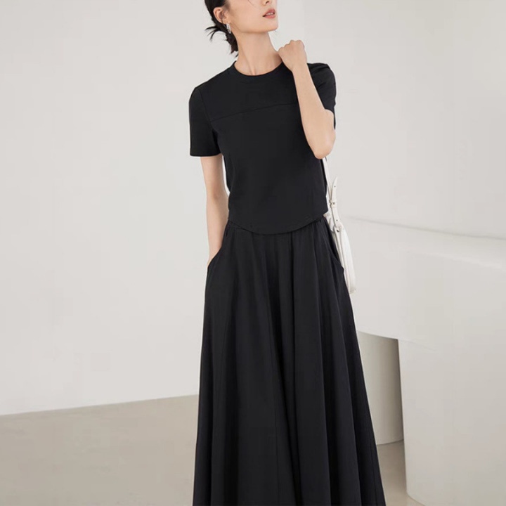 上品シルエット マキシ丈スカートセットアップ