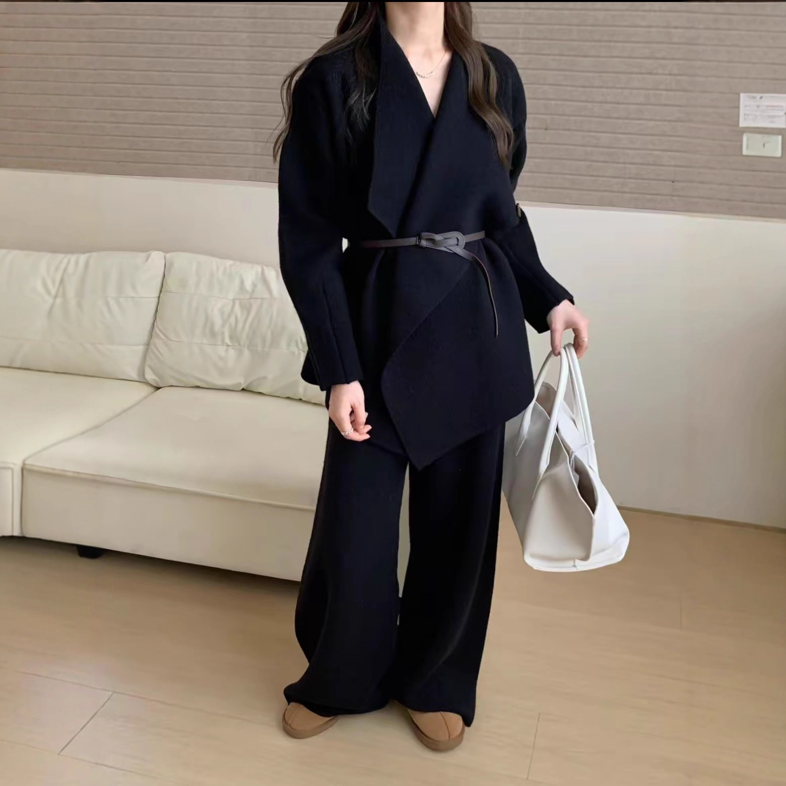 オールインワンコーデ 上品ゆったりパンツセットアップ