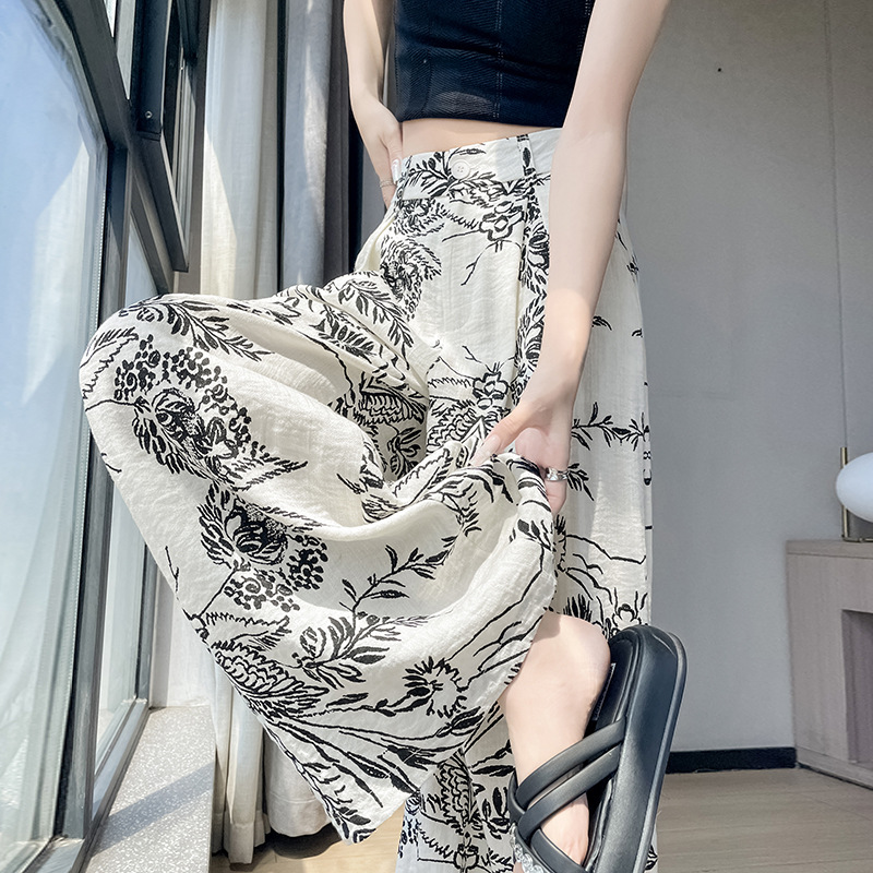 https://hot-spring-img.rorenge.com/fleulia/03cd40d9-019e-4413-b1d2-be7300a93370.jpg