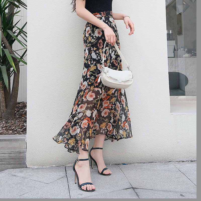 https://hot-spring-img.rorenge.com/fleulia/1046b905-05c8-43d0-8e51-9e29f68fcf25.jpg