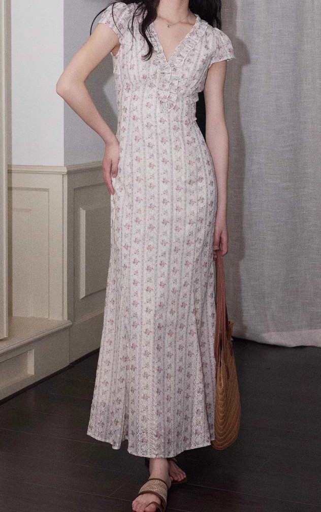 花柄ファッション 優美な花柄マキシワンピース