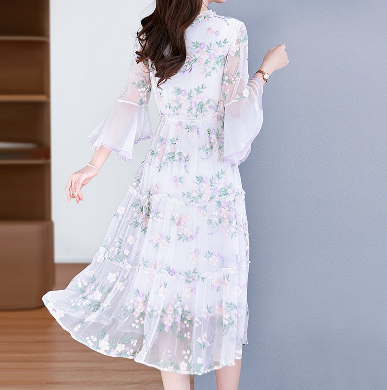 花柄ファッション 春風のような優美花柄シフォンワンピース