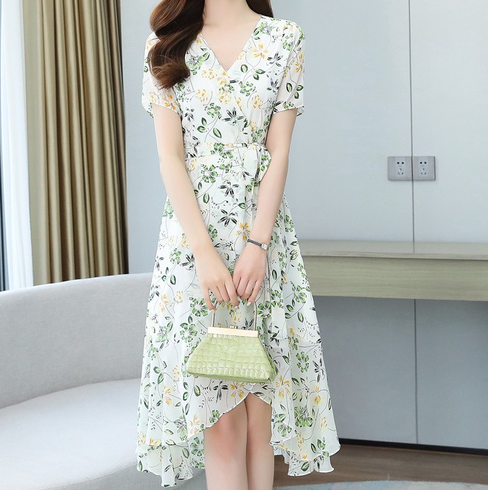 花柄ファッション 優美な花柄シフォンラップワンピース