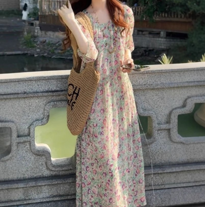 花柄ファッション 優美な花柄シフォンマキシワンピース
