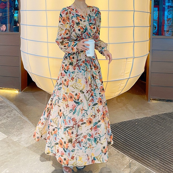 花柄ファッション 優美な花柄シフォンマキシワンピース