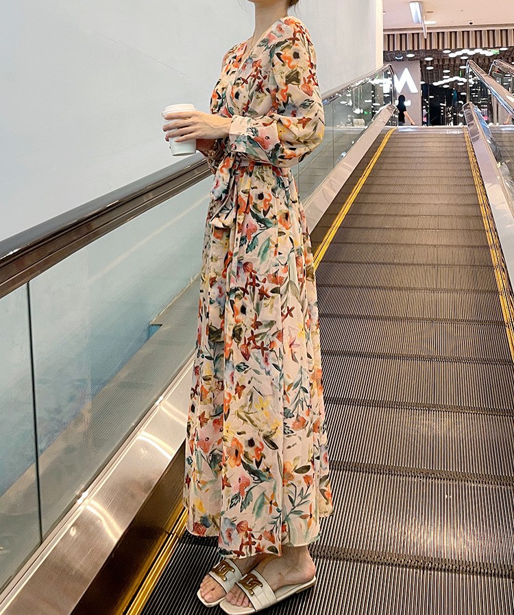 花柄ファッション 優美な花柄シフォンマキシワンピース