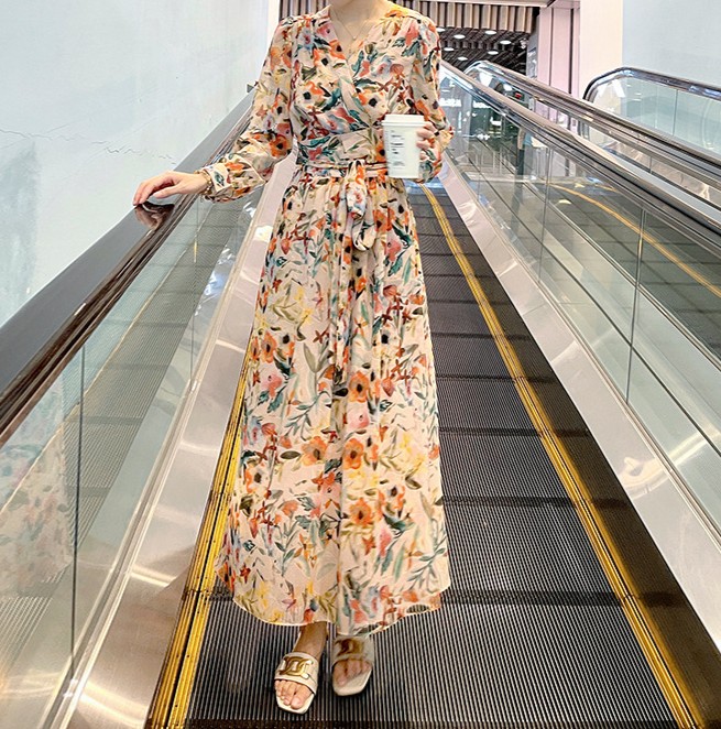 花柄ファッション 優美な花柄シフォンマキシワンピース
