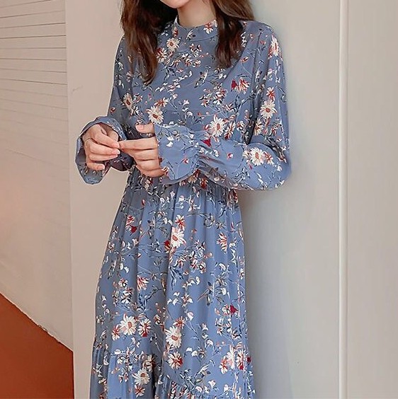 花柄ファッション 花咲くティアードシルエットワンピース