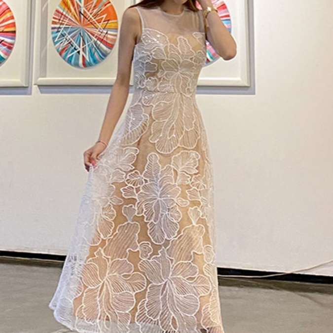 花柄ファッション 大輪花刺繍シースルーロングワンピース