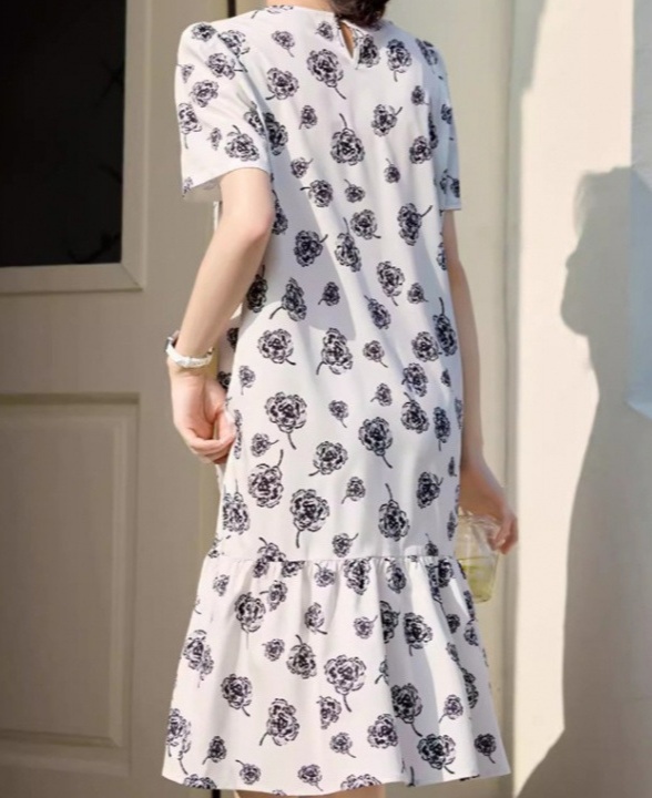花柄ファッション 優美な花模様シフォンワンピース