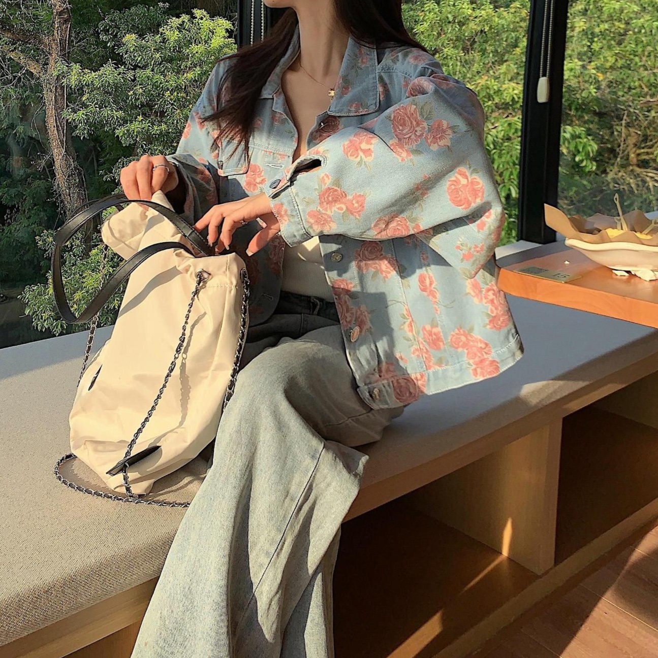 花柄ファッション バラ柄デニムジャケット