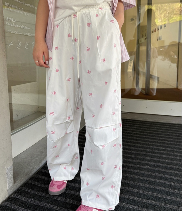 花柄ファッション 小花柄ゆったりワイドパンツ