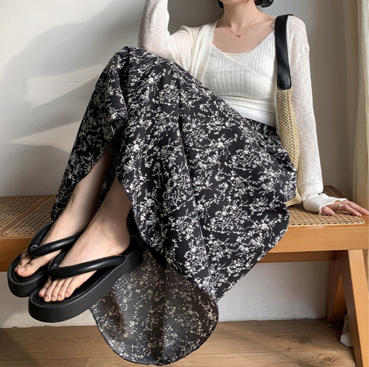 花柄ファッション 花模様ロング丈フレアースカート