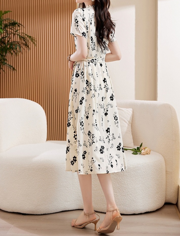 花柄ファッション 小花柄シャツワンピース