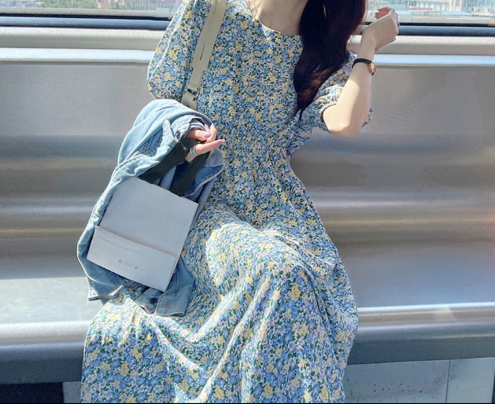花柄ファッション 小花柄マキシワンピース