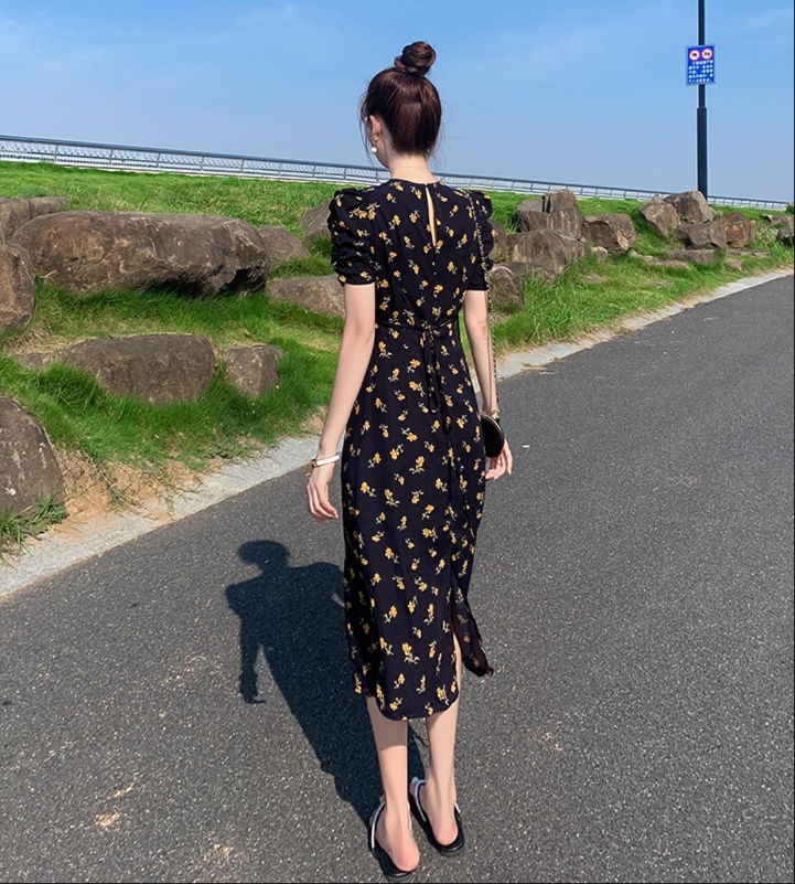 花柄ファッション 可憐な小花柄 シャツワンピース
