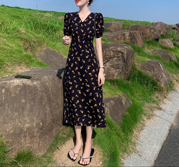 花柄ファッション 可憐な小花柄 シャツワンピース