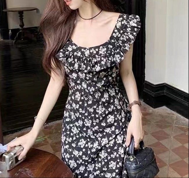 花柄ファッション 小花柄フリルキャミワンピース