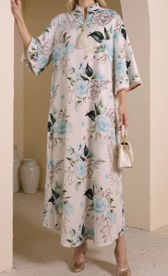 花柄ファッション 優美な花柄マキシワンピース