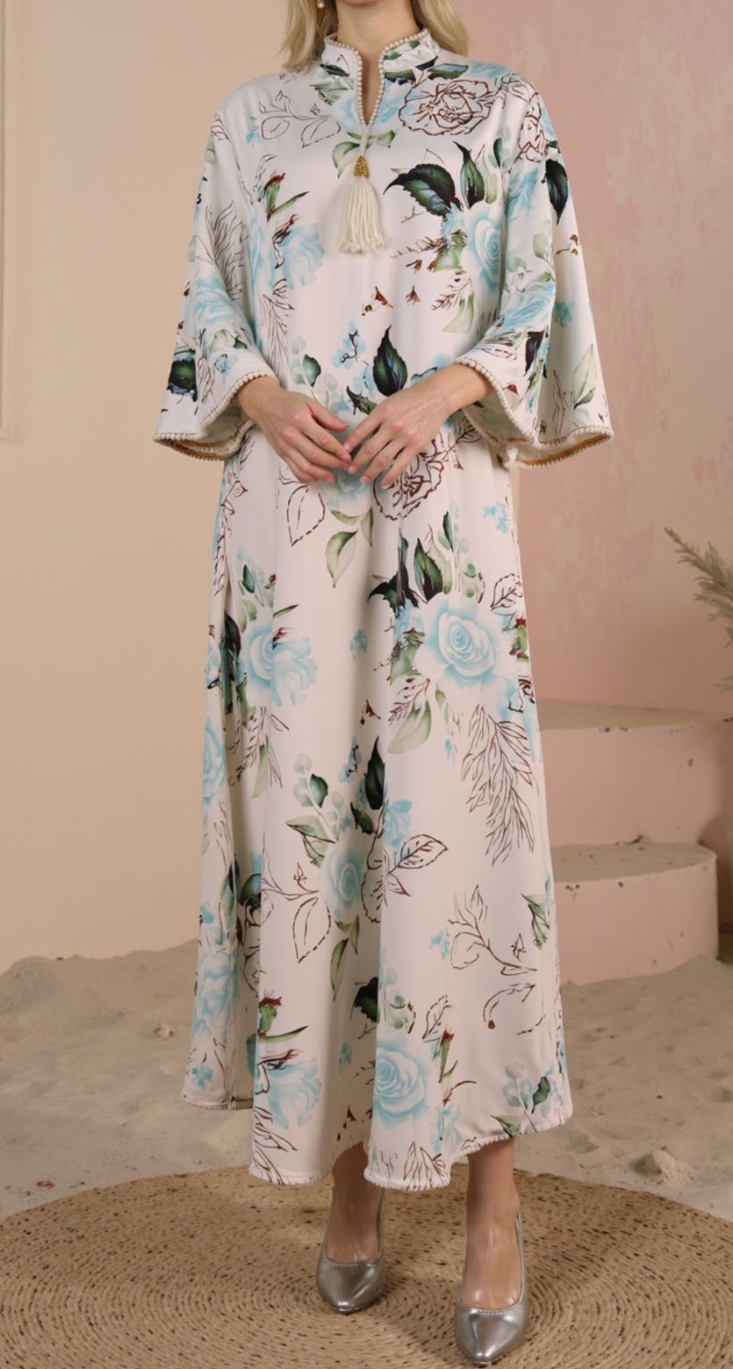 花柄ファッション 優美な花柄マキシワンピース