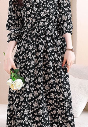 花柄ファッション 小花柄ミディ丈ワンピース