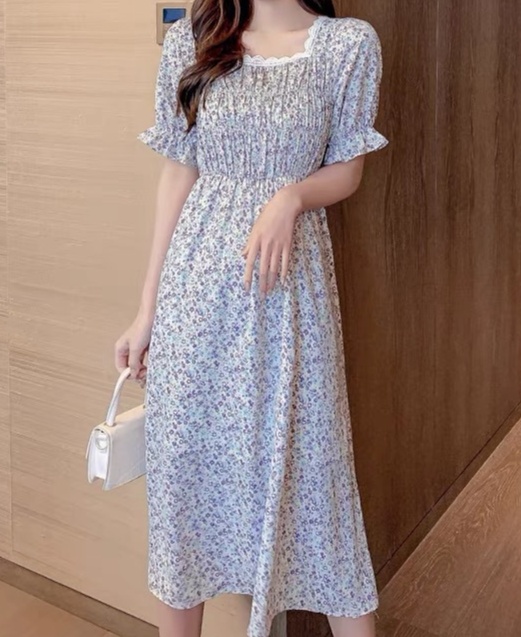 花柄ファッション 小花柄 ふんわり袖のロングワンピース