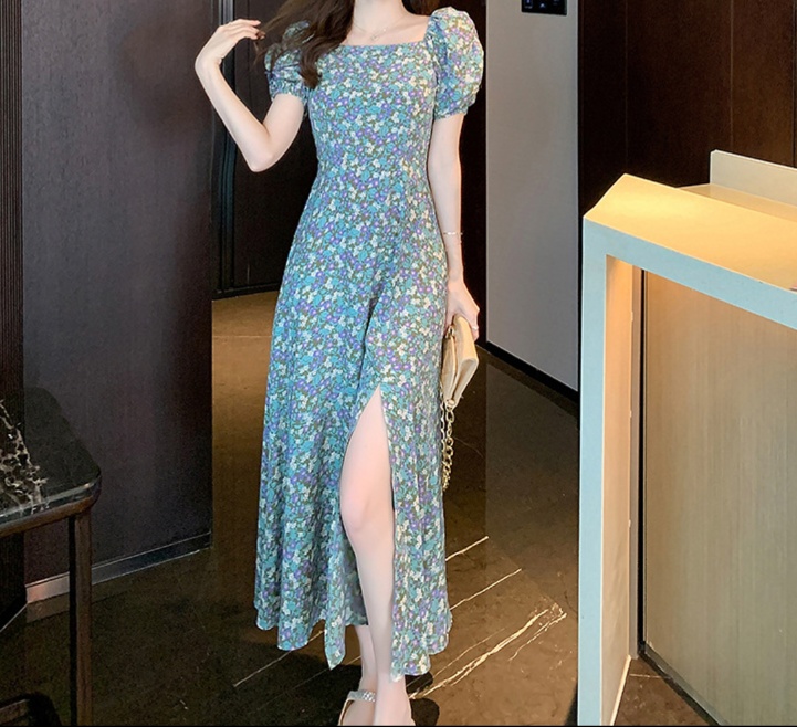 花柄ファッション 花柄マキシワンピース