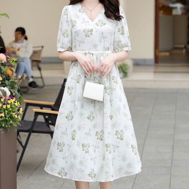 花柄ファッション 花模様 ミディ丈ワンピース