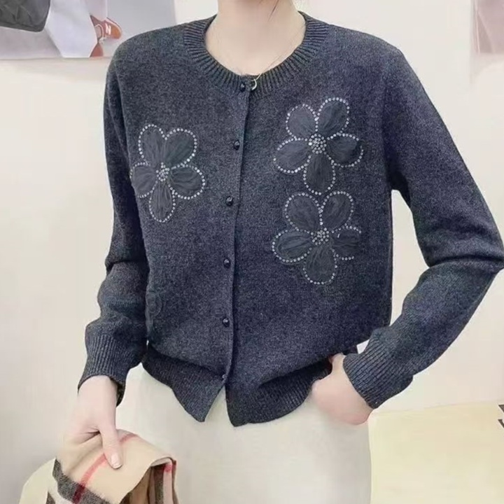 花柄ファッション 花びら装飾ニットカーディガン