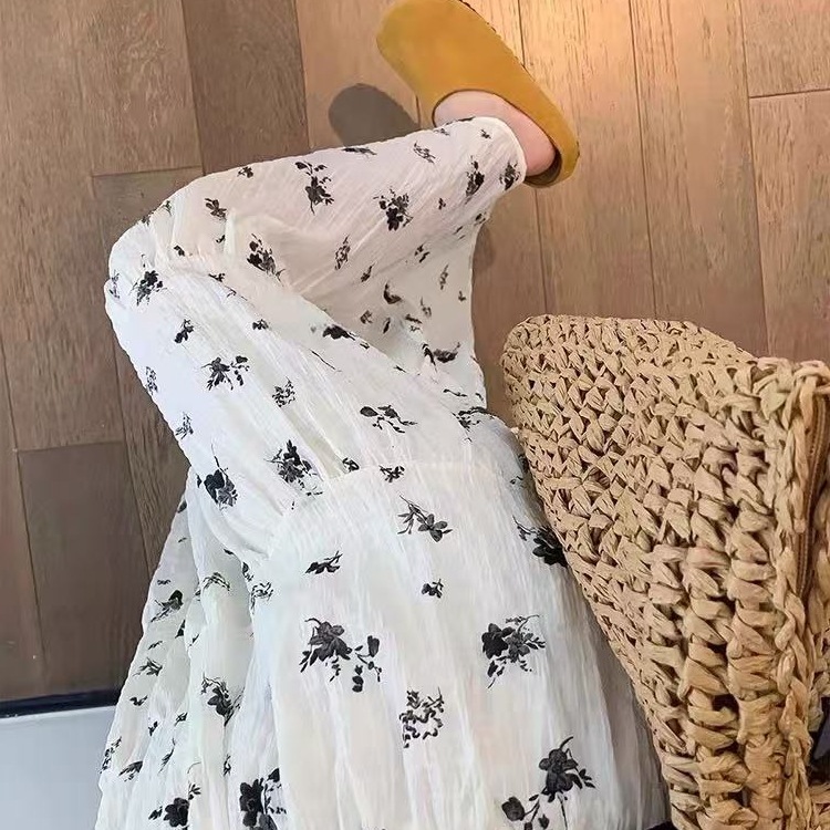https://hot-spring-img.rorenge.com/fleulia/1a8a63cf-c712-4a6d-a7c1-a0d9f9ec6f4b.jpg