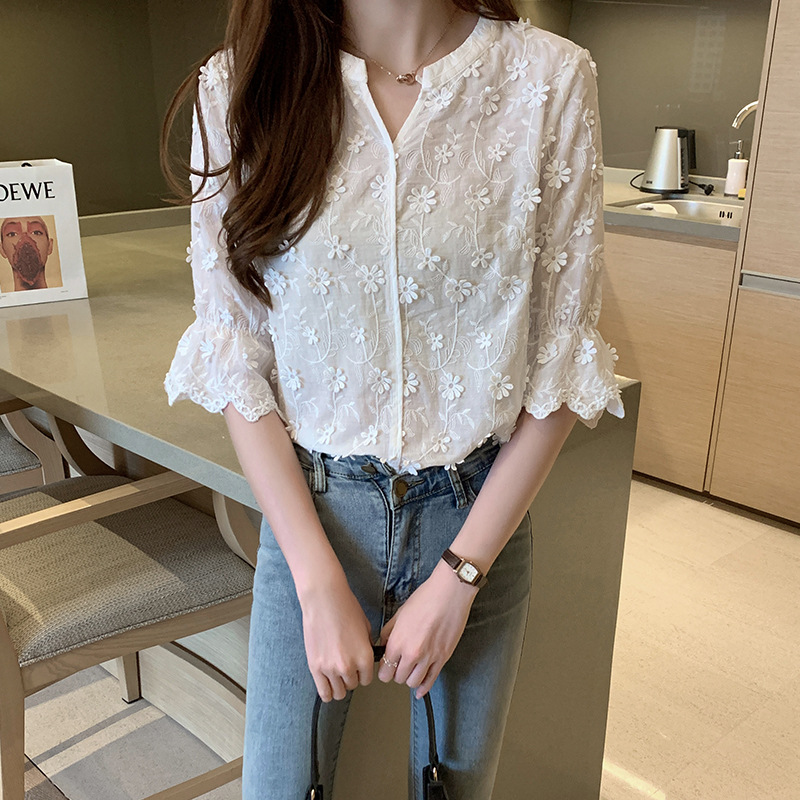 https://hot-spring-img.rorenge.com/fleulia/1f873d82-9853-4ee1-921c-140db7da7a9b.jpg