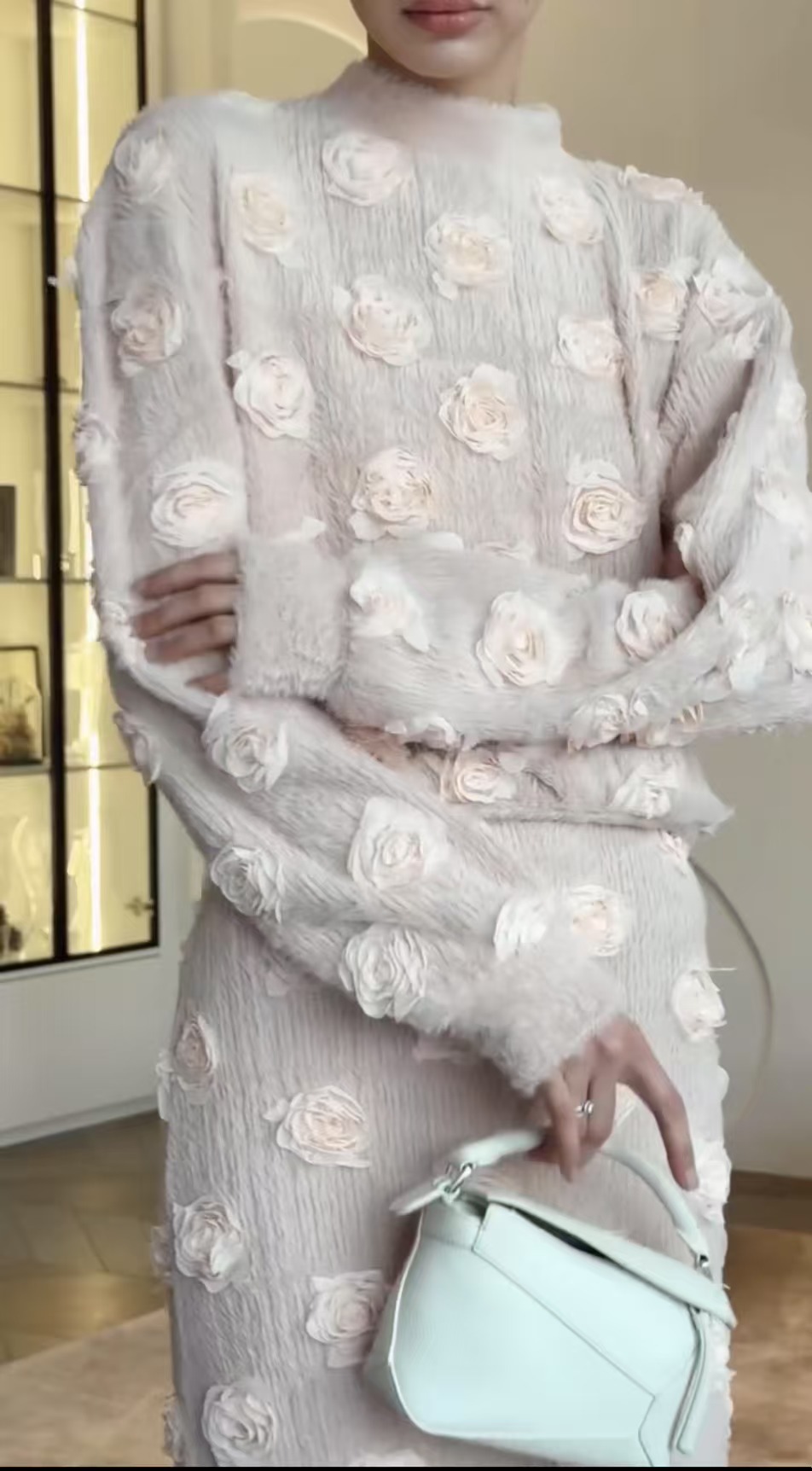 https://hot-spring-img.rorenge.com/fleulia/49dda0d6-6405-4742-8778-571a1612e6ae.jpg