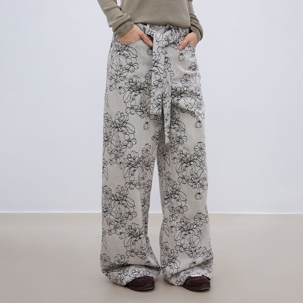 https://hot-spring-img.rorenge.com/fleulia/7feb12c9-e65d-4c02-904c-45c3ae6c3267.jpg
