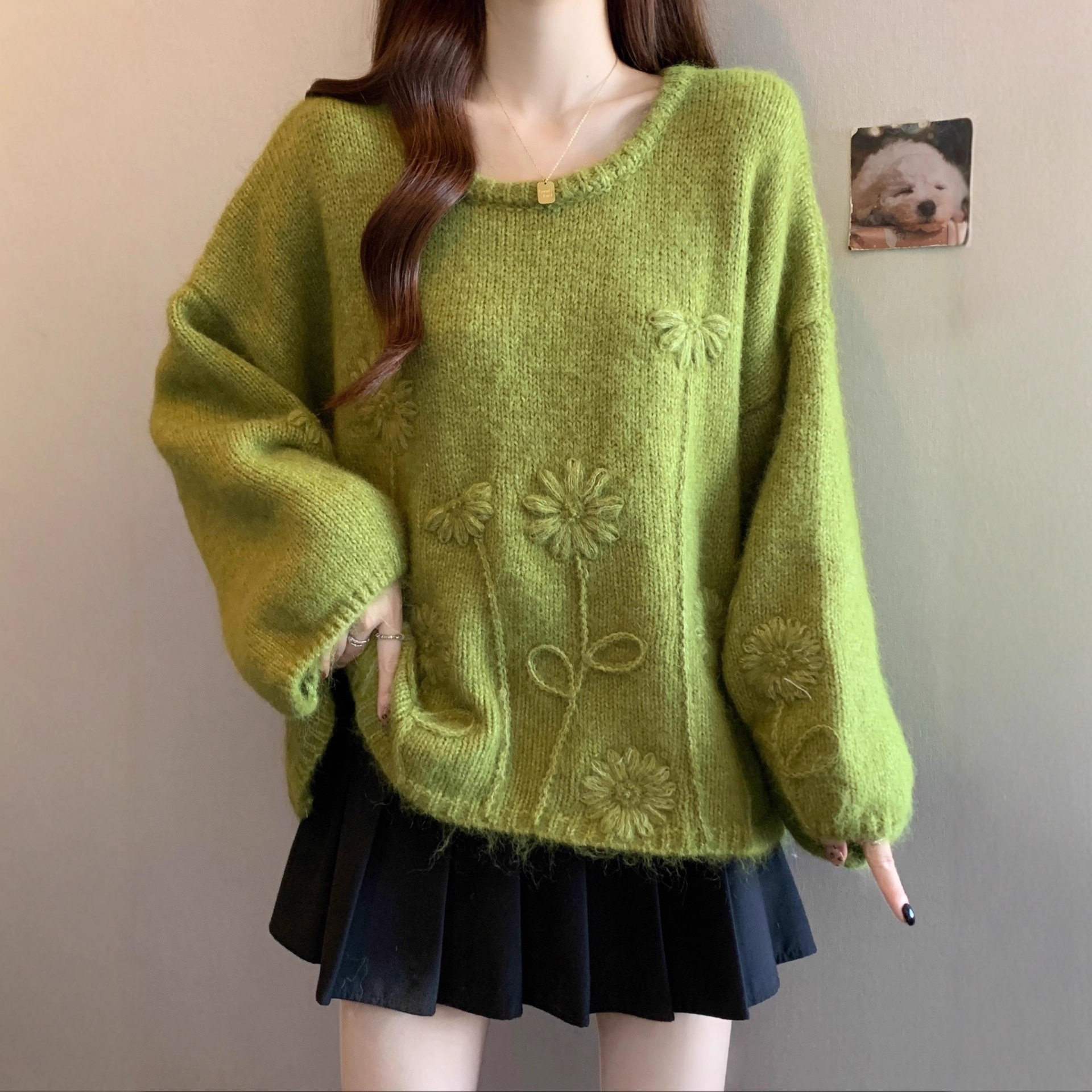 花柄ファッション 春の花畑 立体刺繍ふわもこニット